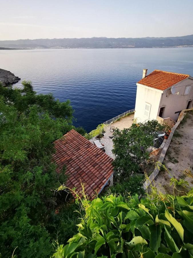 Vila Verbana Apartments Vrbnik Exterior foto